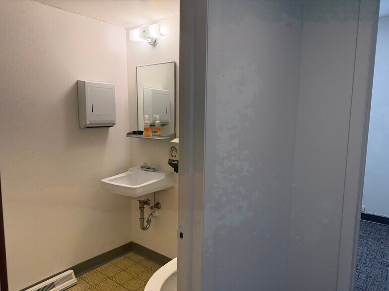 More Photos Of 1735 E 17th Ave, Denver Office For Lease
