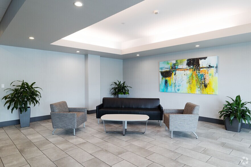 More Photos Of 30 Century Hill Dr, Latham Office For Lease