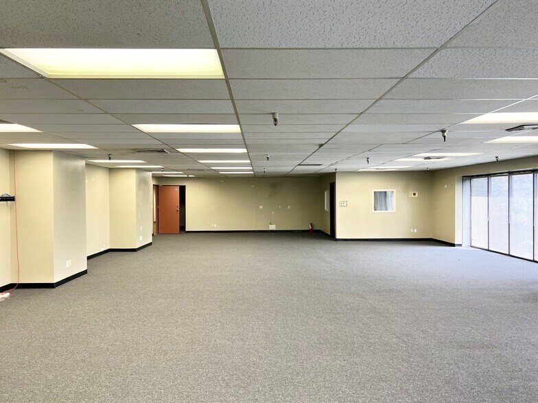 More Photos Of 5730 Uplander Way, Culver City Office For Lease