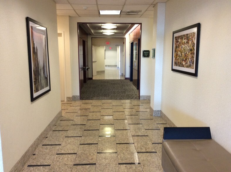 More Photos Of 375 Bridgeport Ave, Shelton Medical For Lease