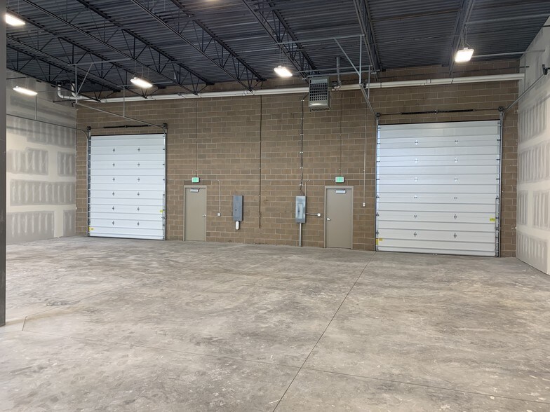 More Photos Of 6108-6142 W 9790 S, West Jordan Warehouse For Lease