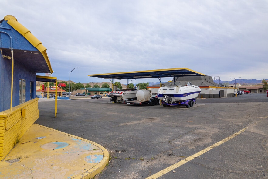 More Photos Of 1770 Highway 95, Bullhead City Specialty For Sale