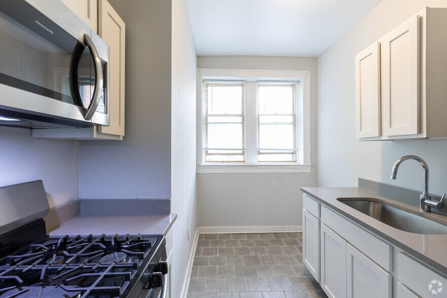 More Photos Of 4401-4417 2nd Ave, Detroit Apartments For Lease