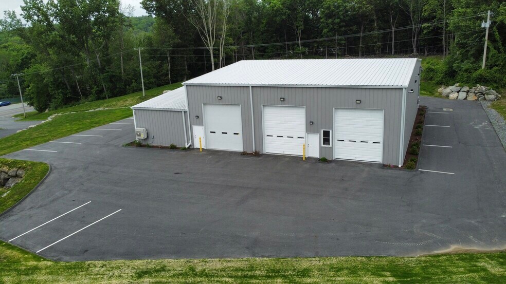 More Photos Of 226 Norwich Rd, Plainfield Industrial For Sale