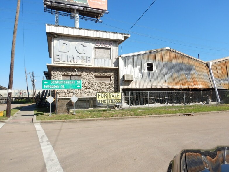 Primary Photo Of 4949 Gulf Fwy, Houston Warehouse For Sale