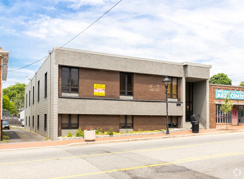 More Photos Of 1980-1982 Springfield Ave, Maplewood Office For Lease
