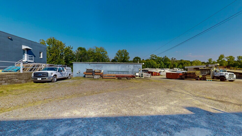 More Photos Of 405 Industrial Dr, Mount Juliet Warehouse For Sale
