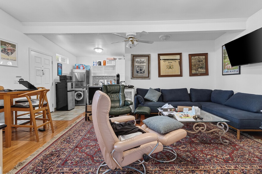 More Photos Of 883 Lighthouse Ave, Monterey General Retail For Sale