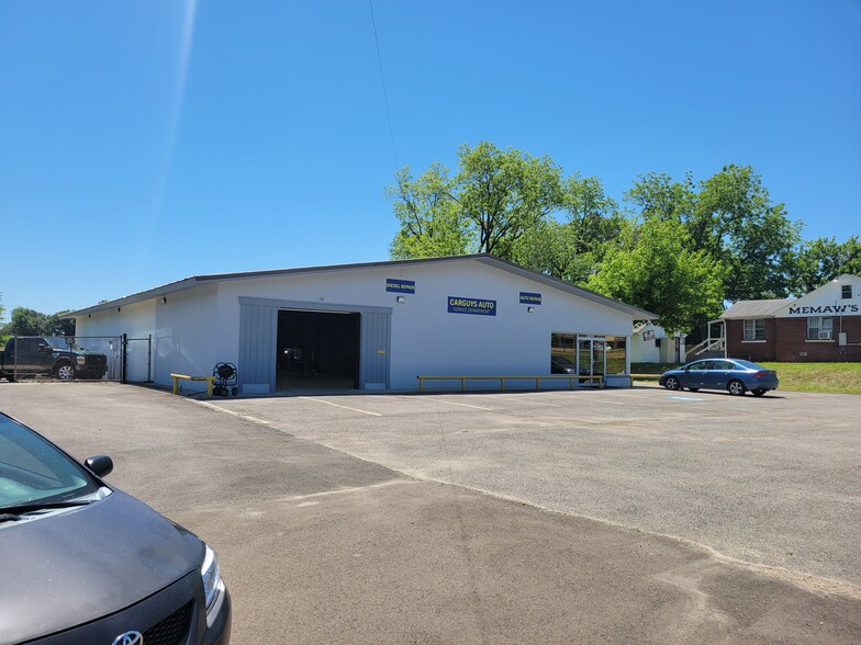 More Photos Of 6076 Us Highway 51 N, Millington Warehouse For Sale
