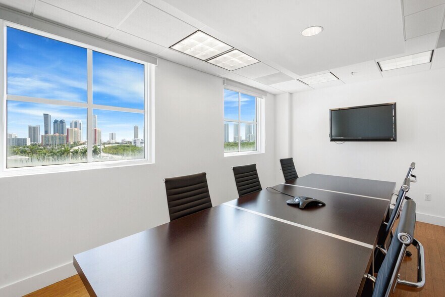 More Photos Of , North Miami Beach Office For Sale