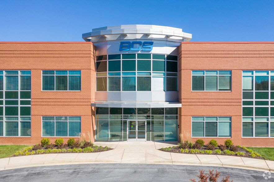 More Photos Of 8920 Stephens Rd, Laurel Office For Lease