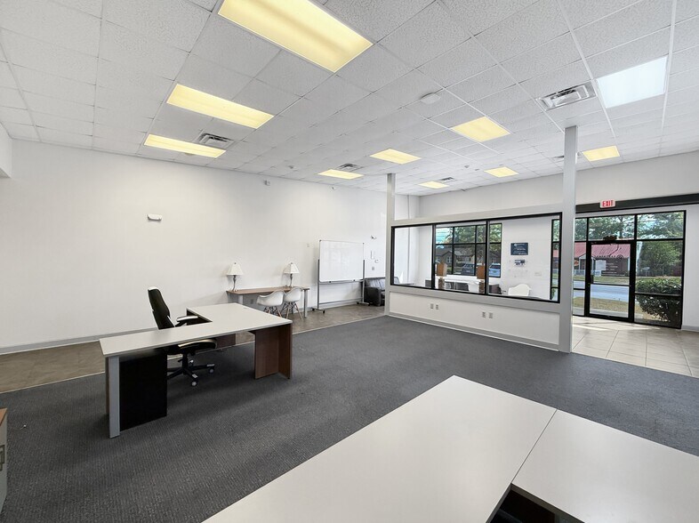 More Photos Of 514 Hargrove Rd E, Tuscaloosa Office For Lease