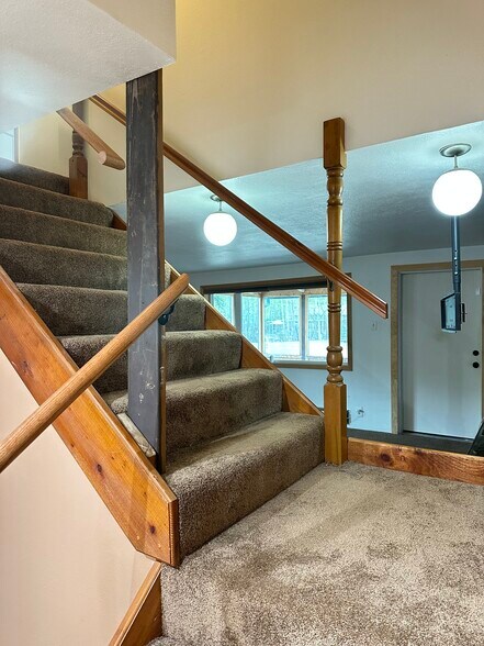 More Photos Of 2000 Steese Hwy, Fairbanks General Retail For Sale