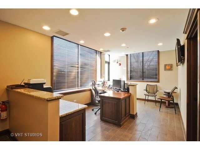 More Photos Of 2132 Green Bay Rd, Highland Park Office For Lease