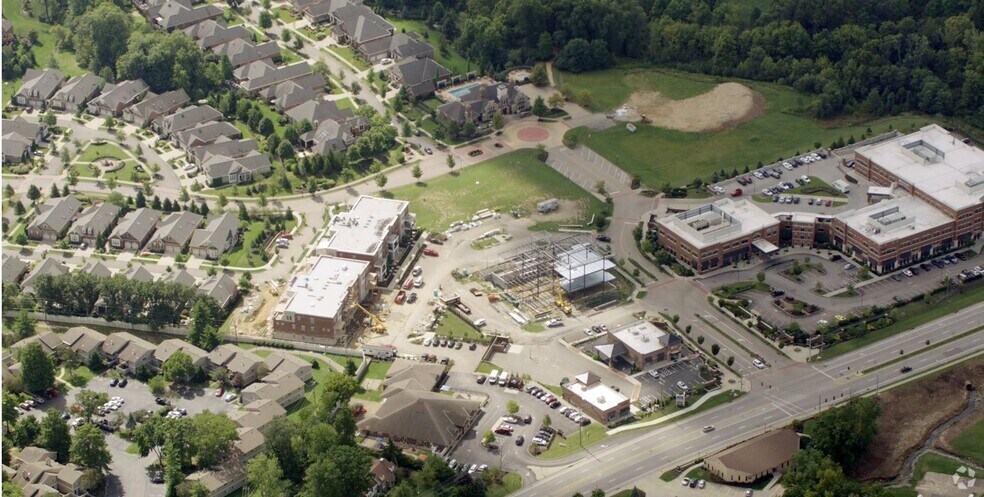 More Photos Of Montgomery Rd, Cincinnati Unknown For Lease