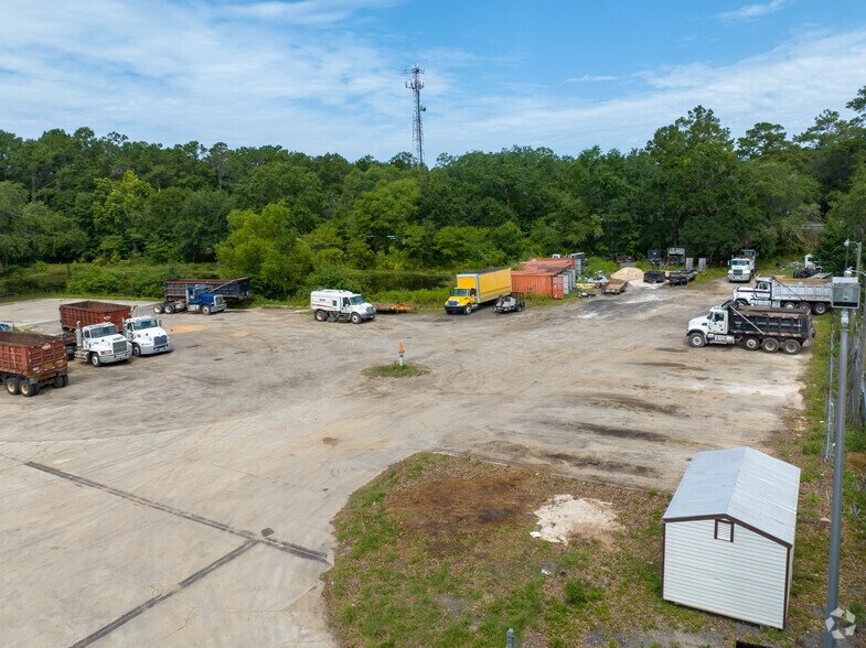 More Photos Of 4702-4708 Capital Cir NW, Tallahassee Manufacturing For Sale