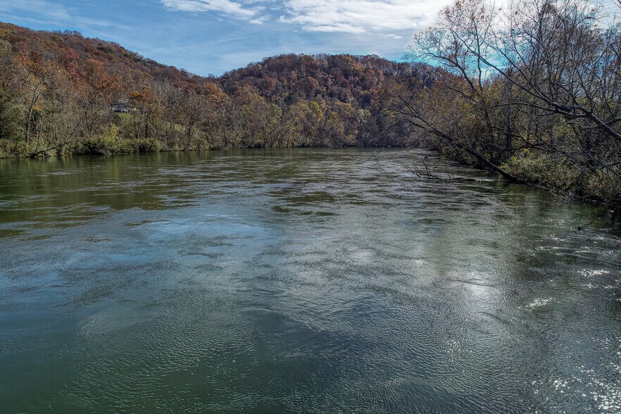 More Photos Of 311 Ross Cemetery Rd, Rocky Top Land For Sale