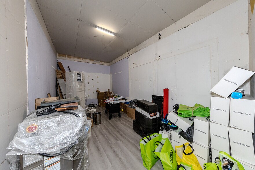 More Photos Of 6908-6916 Warner Ave, Huntington Beach Freestanding For Sale