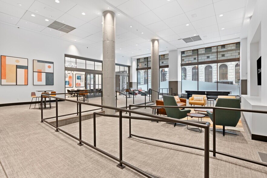 More Photos Of 360 Saint Peter St, Saint Paul Apartments For Lease