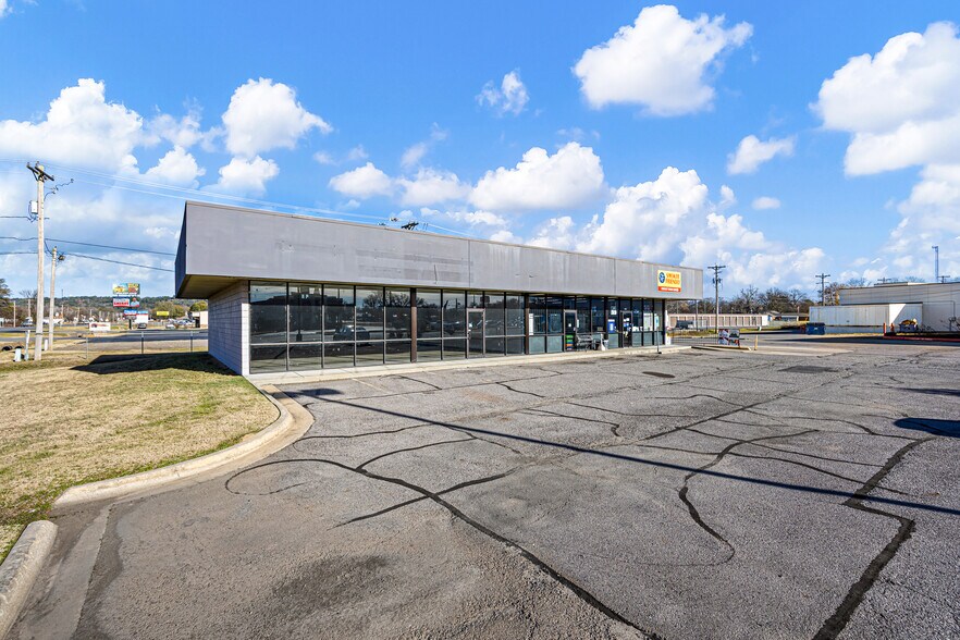 More Photos Of 620 Union St, Dardanelle Freestanding For Sale