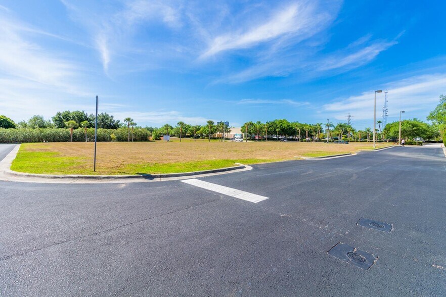More Photos Of 1714 US Highway 27, Clermont Land For Sale