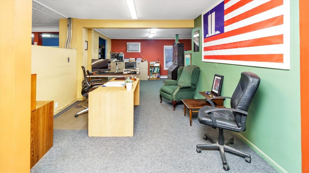 More Photos Of 32 Chichester Ave, Center Moriches Industrial For Sale