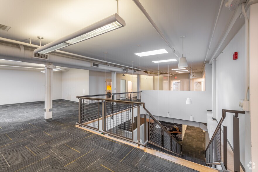 More Photos Of 141-147 Portland St, Boston Office For Lease