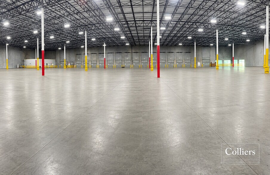 More Photos Of 9581 Palmetto Commerce, Ladson Industrial For Lease