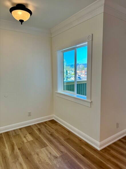 More Photos Of 2415 San Pablo Ave, Oakland Apartments For Sale