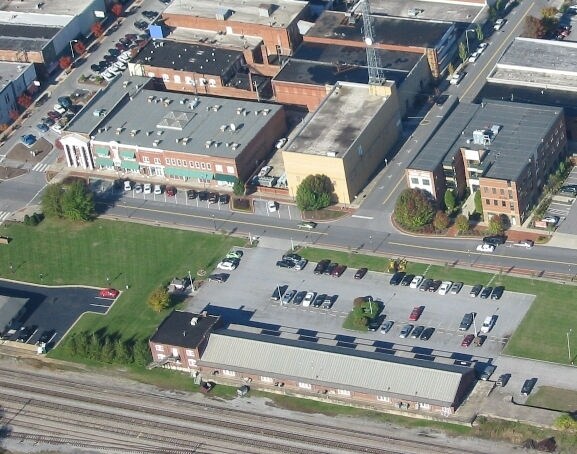 More Photos Of 102-108 E Main St, Kingsport Office For Lease