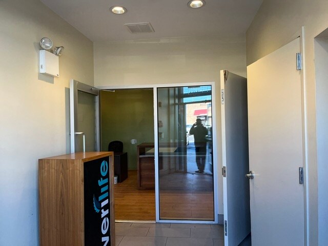 More Photos Of 405 Hunts Point Ave, Bronx Storefront For Lease