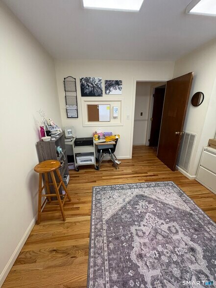 More Photos Of 390 Middlebury Rd, Middlebury Office For Sale