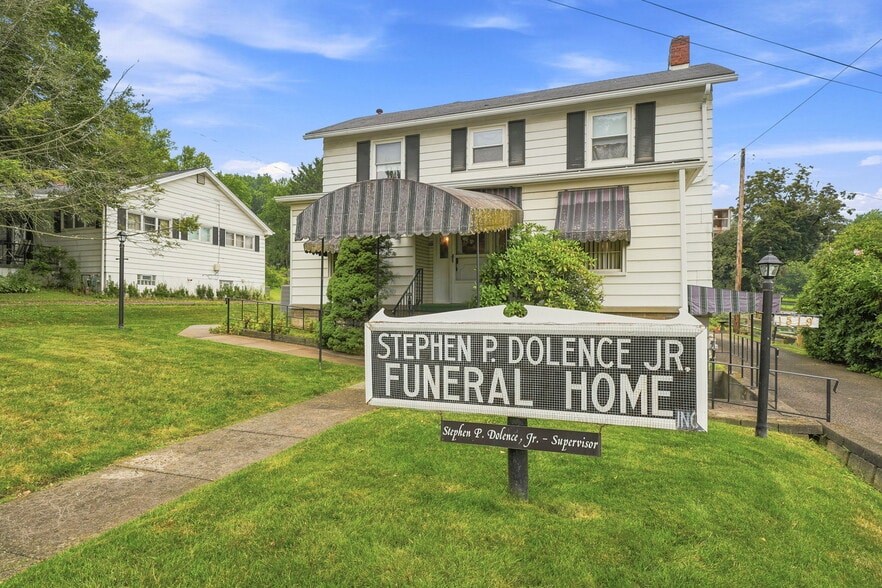 Primary Photo Of 1519 Renton Rd, Pittsburgh Funeral Home For Sale
