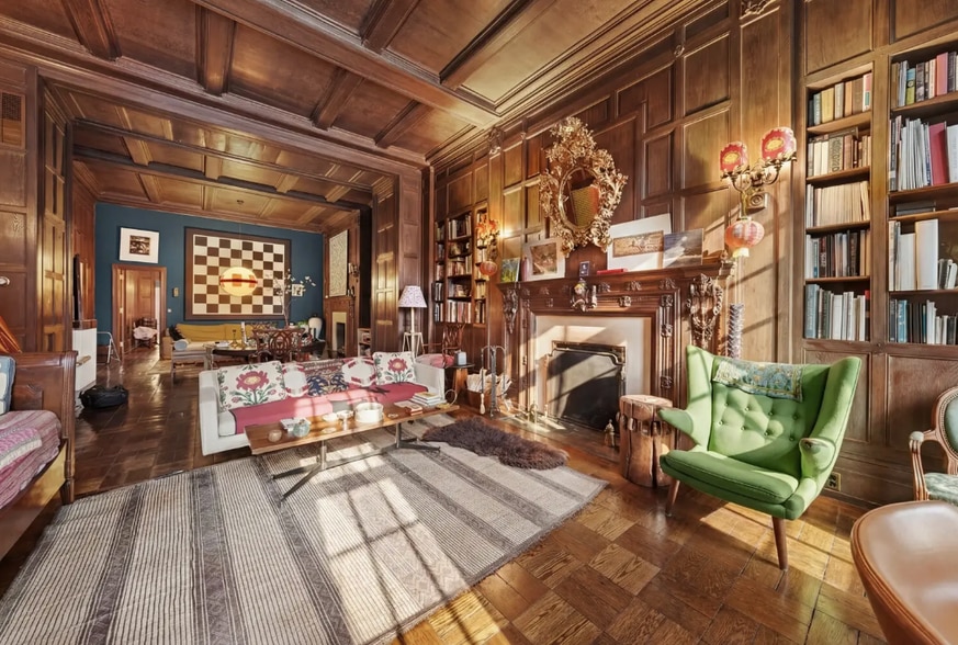 More Photos Of 23 Washington Sq N, New York Apartments For Sale