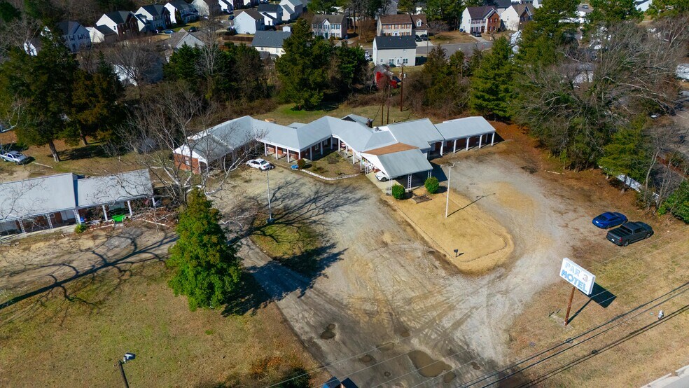 More Photos Of 16800 Jefferson Davis Hwy, Colonial Heights Land For Sale