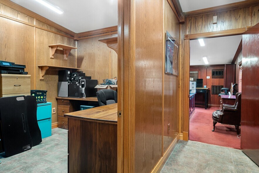 More Photos Of 62 Highway 40 W, Inglis Medical For Sale