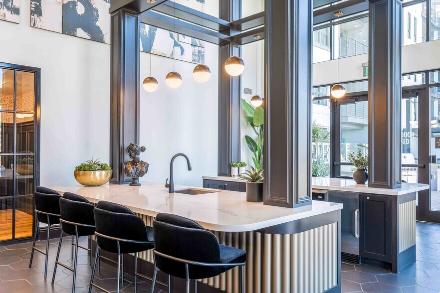 More Photos Of 988 El Camino Real, South San Francisco Apartments For Lease