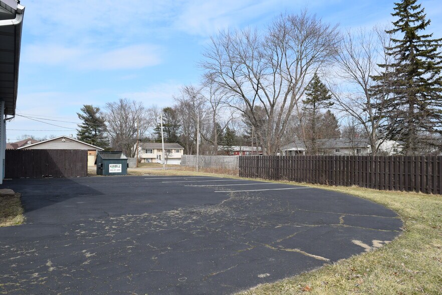 More Photos Of 9360 State Route 43, Streetsboro Auto Repair For Sale