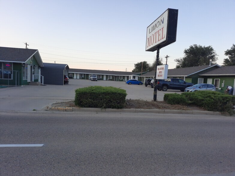 More Photos Of 514 Main St, Limon Hotel For Sale