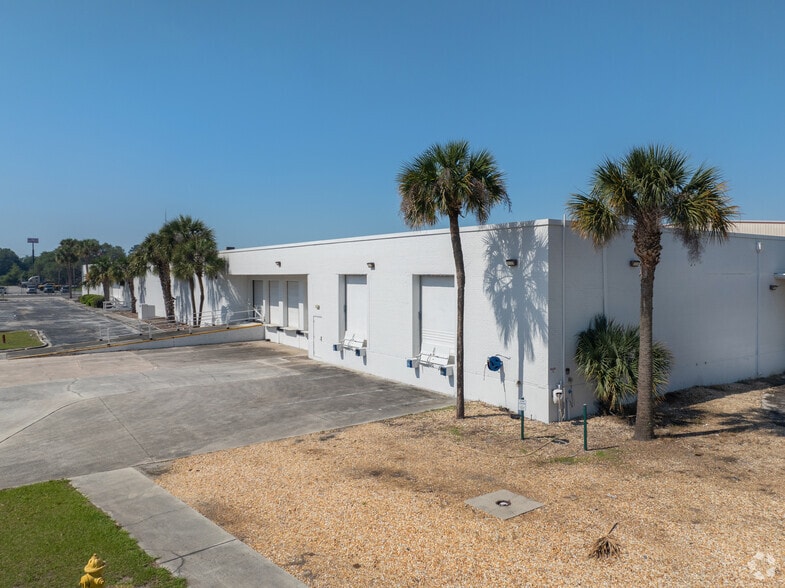 More Photos Of 4700 Walgreen Rd, Jacksonville Warehouse For Sale