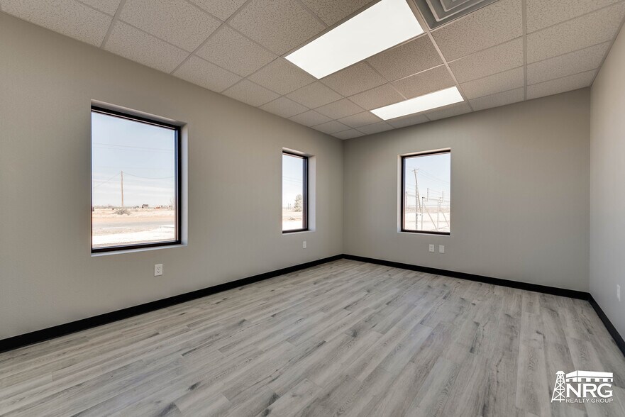 More Photos Of 2408 E County Road 130, Midland Warehouse For Sale