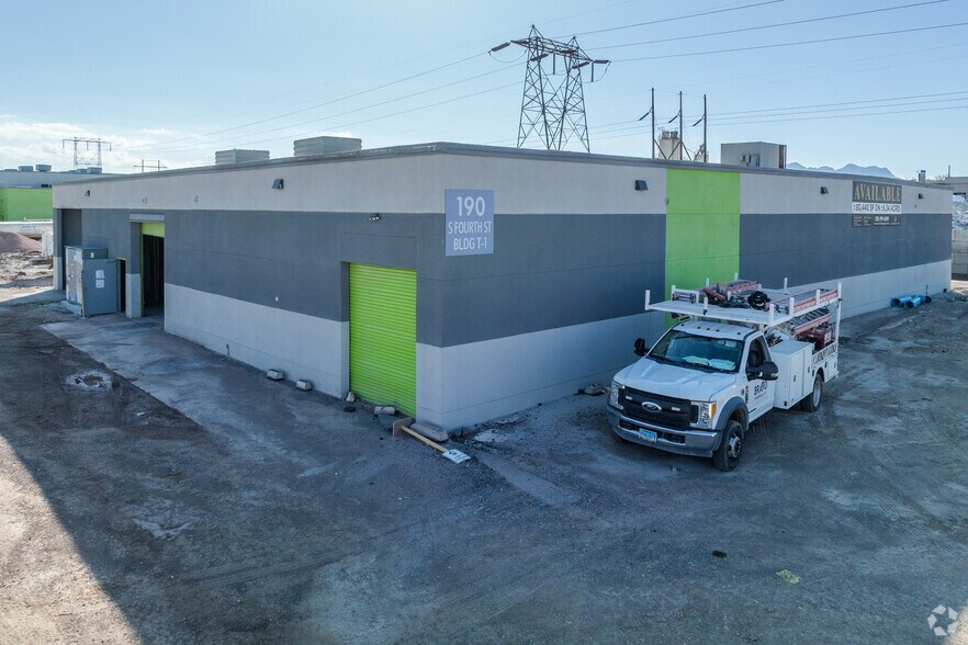 More Photos Of 190 S Fourth St, Henderson Manufacturing For Lease