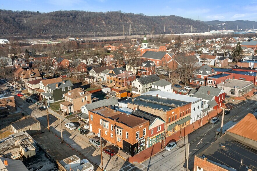 More Photos Of 1219 Merchant St, Ambridge Flex For Sale