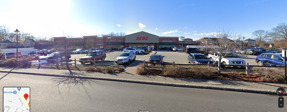 More Photos Of 49 W Allendale Ave, Allendale Storefront For Lease