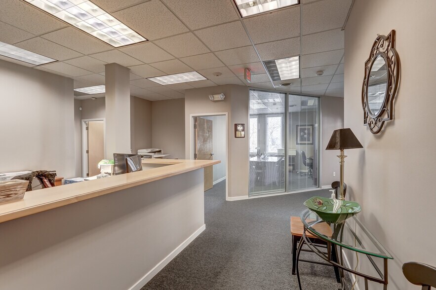 More Photos Of 5040 Sadler Pl, Glen Allen Loft Creative Space For Lease