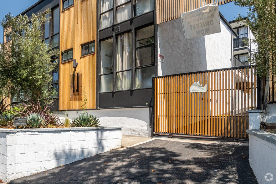 More Photos Of 4723-4727 W Beverly Blvd, Los Angeles Apartments For Sale