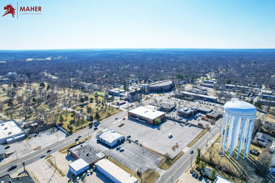 More Photos Of 33 E Broadway, Columbia Office For Sale