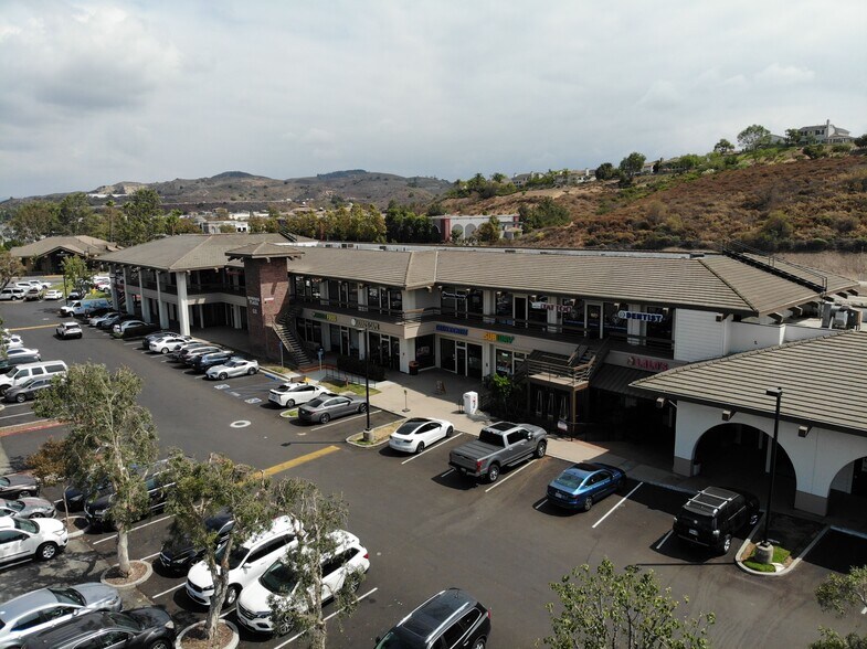 More Photos Of 502-550 New Los Angeles Ave, Moorpark Unknown For Lease