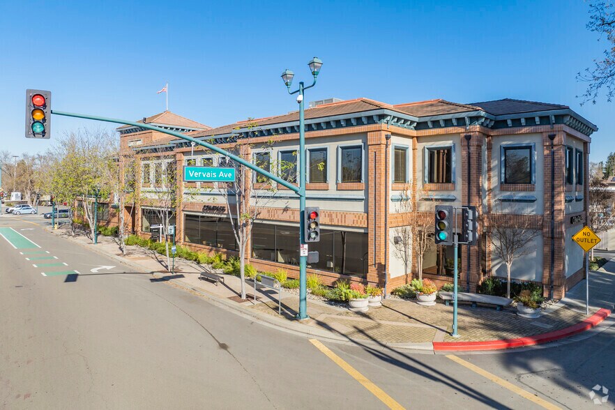 More Photos Of 900 Main St, Pleasanton Office For Lease
