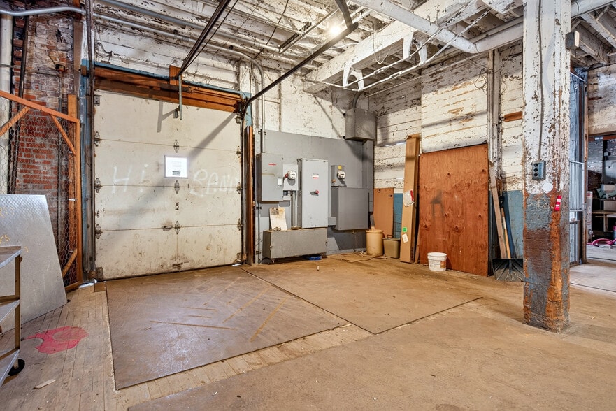 More Photos Of 1280 Niagara St, Buffalo Warehouse For Sale